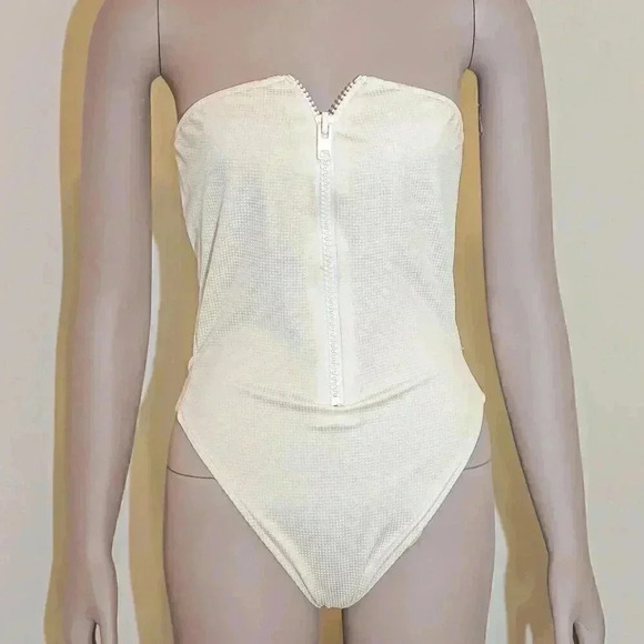 Vintage Guess Swim Off‎ White One Piece Zippered Swimsuit Size 13/14 Bodysuit - Picture 1 of 4